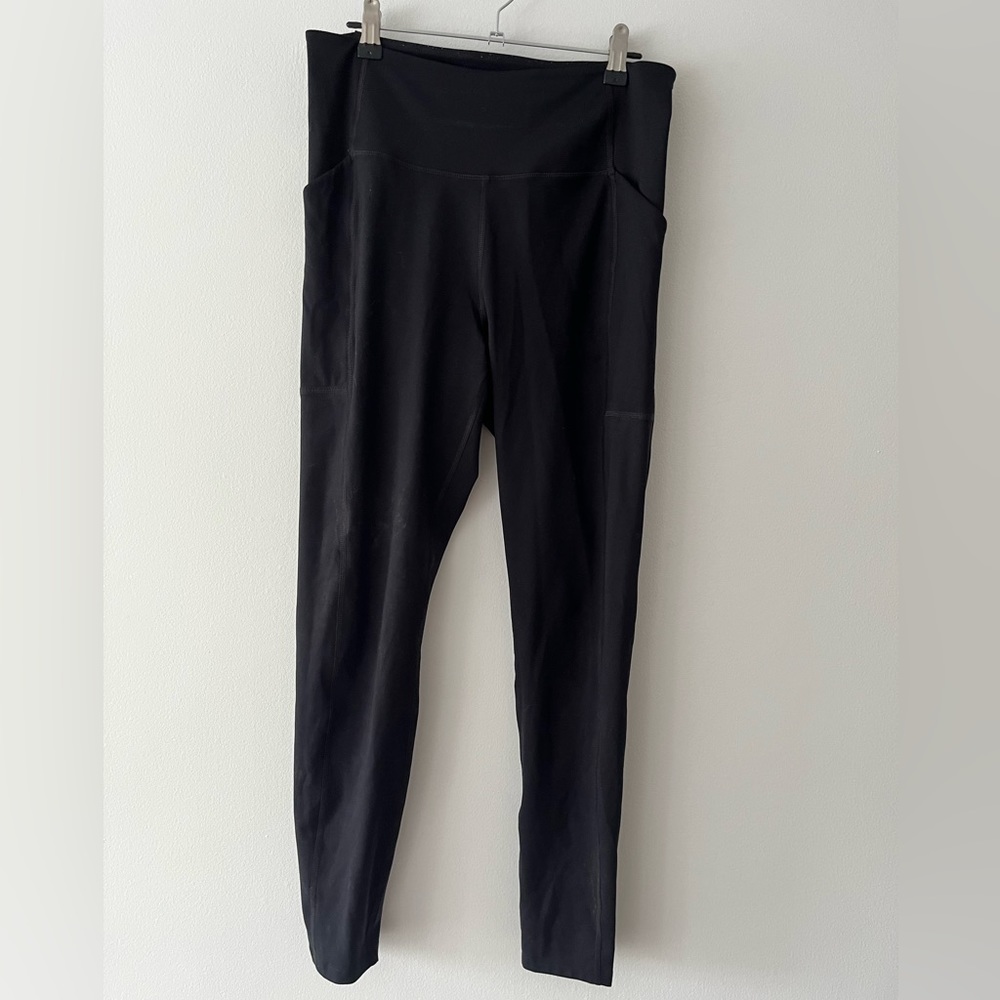 The Girlfriend Collective leggings with pockets, size L, Black